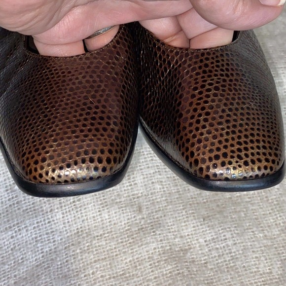 Stuart Weitzman Vintage Python Pumps Womens 6.5 Snakeskin Embossed Pattern - Picture 7 of 11